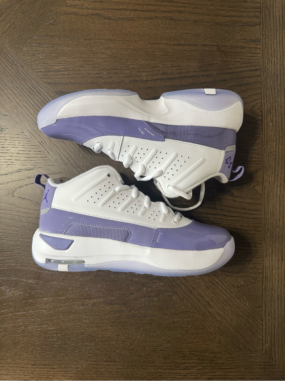 Jordan Max Aura 7 - White & Purple